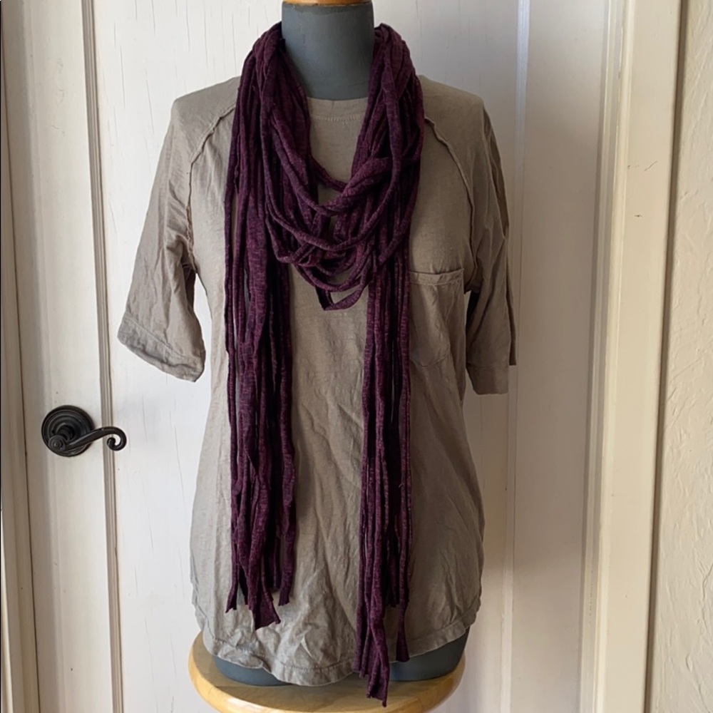 BOUTIQUE SCARF - Picture 2 of 6